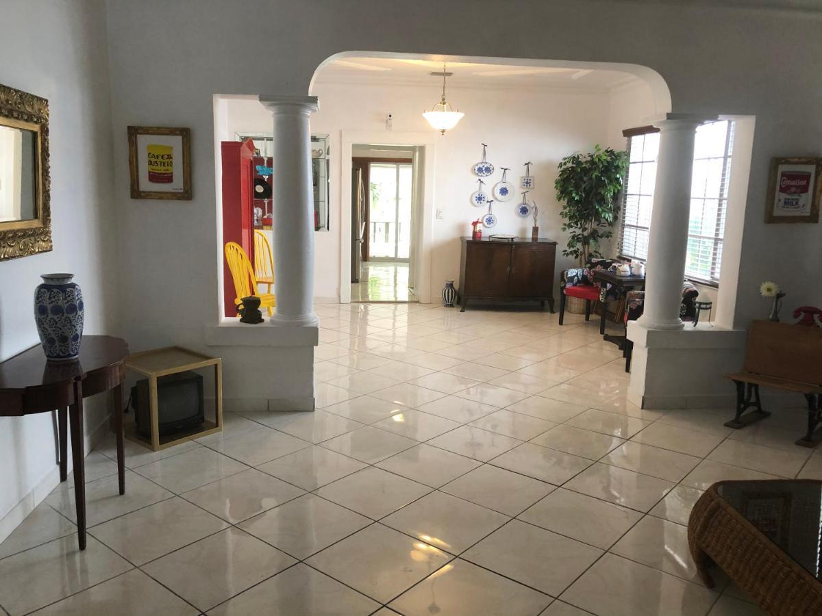 Séjour chez l'habitant Private In The Heart Of Calle Ocho