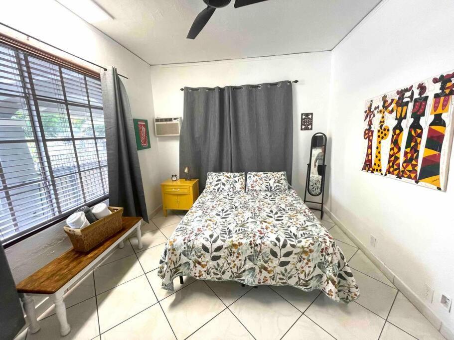 Séjour chez l'habitant Private In The Heart Of Calle Ocho *